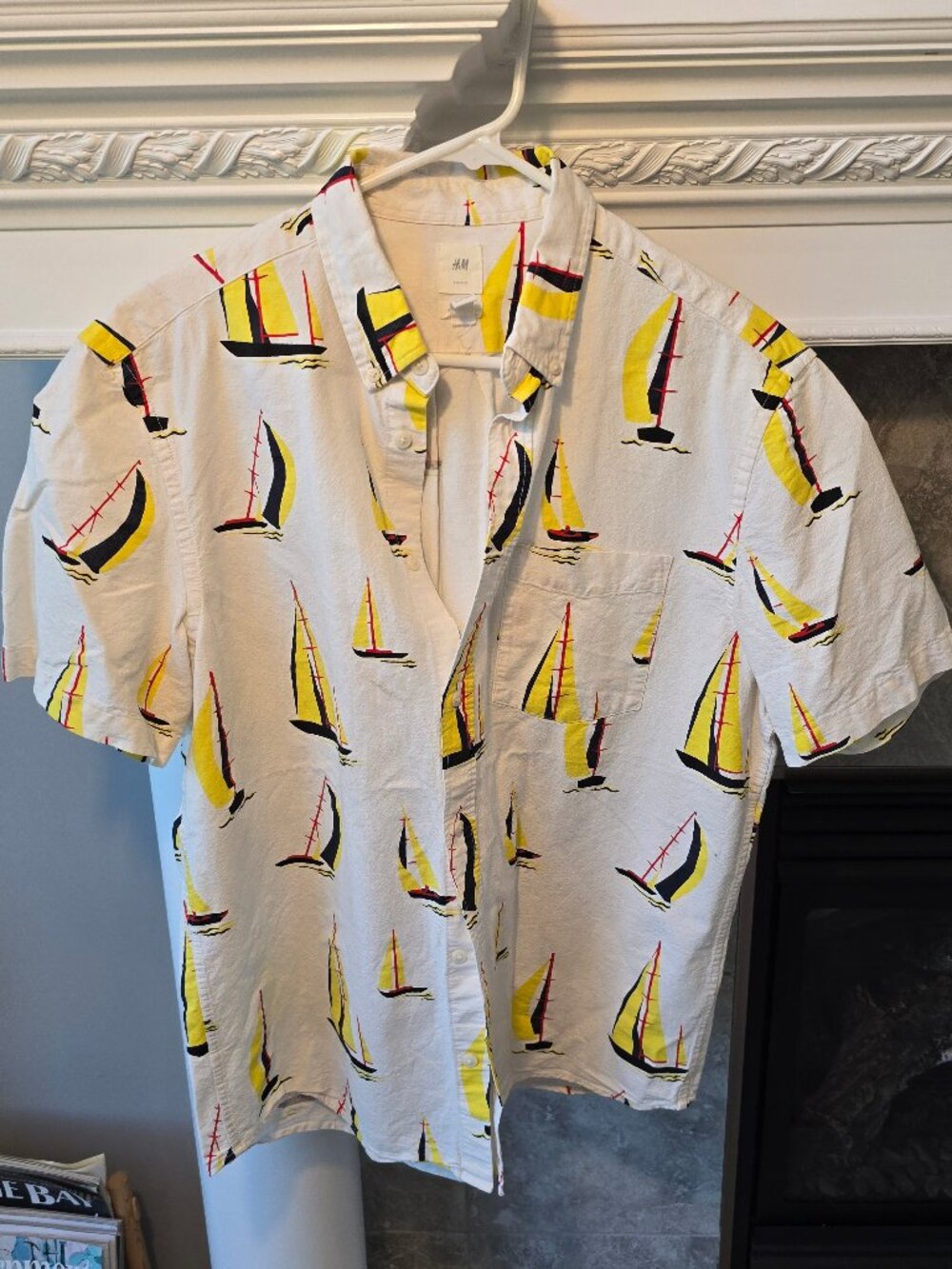 H&M L.O.G.G. Men's Sailboat Print Button-Up Shirt - Regular Fit Large